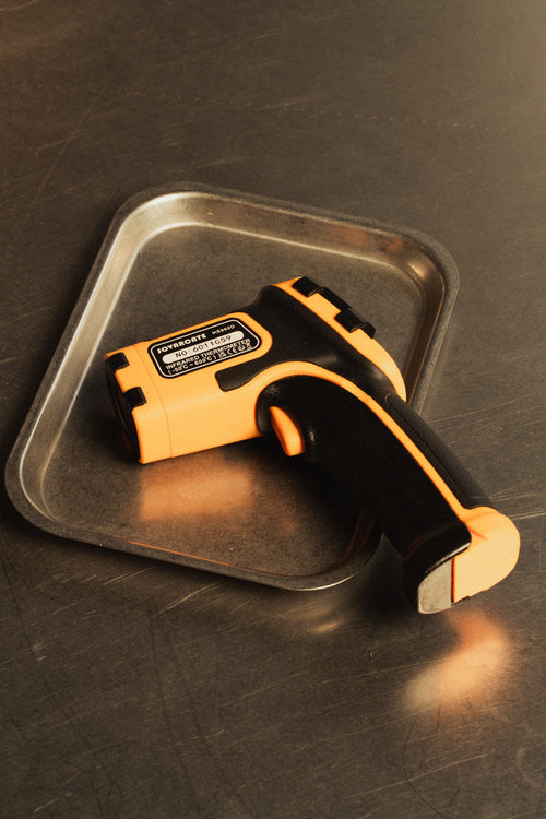 Infrared Pizza Thermometer – Laser Temperature Gun for Pizza Ovens